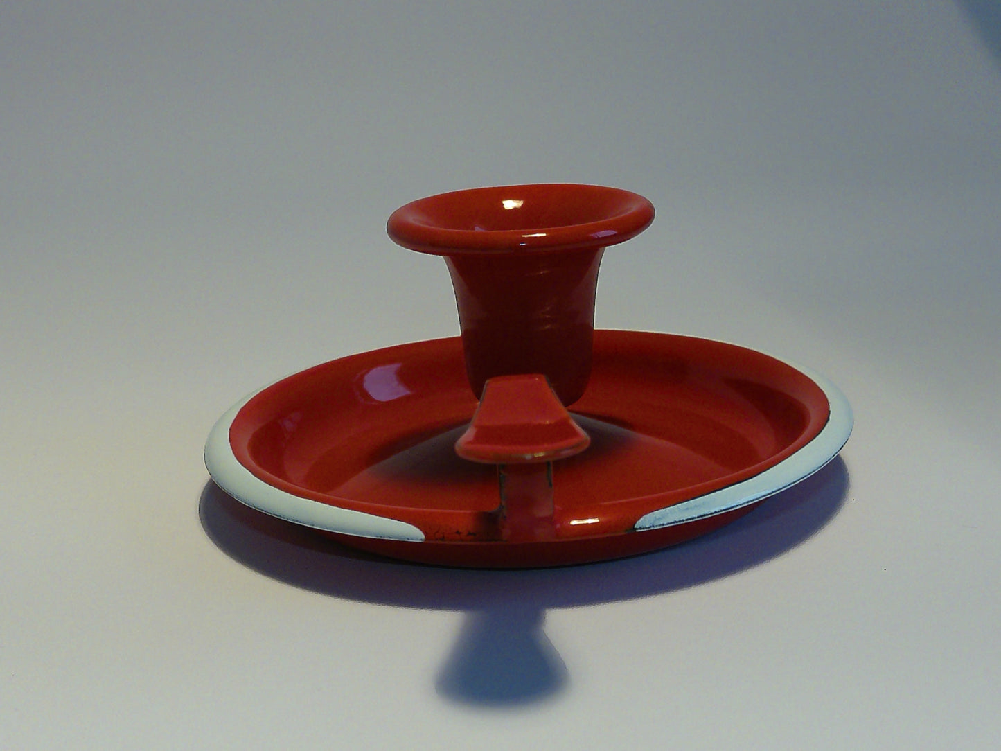 Münder Email Kerzenhalter emailliert 14,5 cm x 13,0 cm x 6 cm, Farbe rot mit weißem Rand
