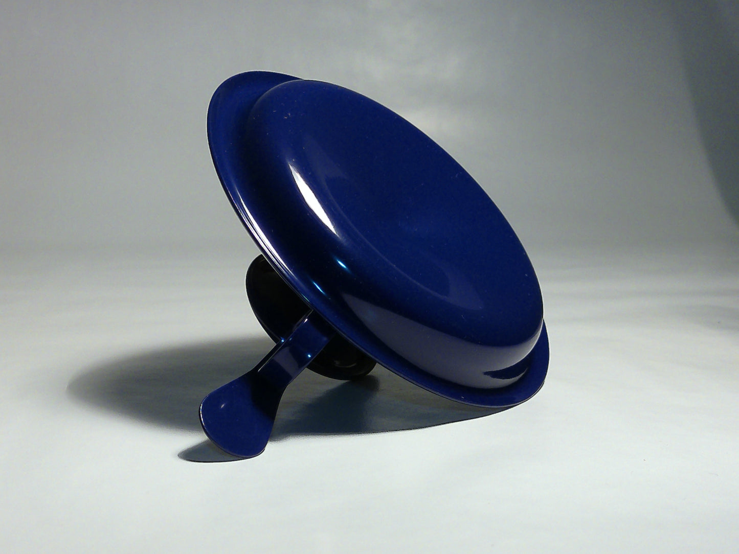 Münder Email Kerzenhalter beschichtet 14,5 cm x 13,0 cm x 6 cm, Farbe blau mit blauem Rand