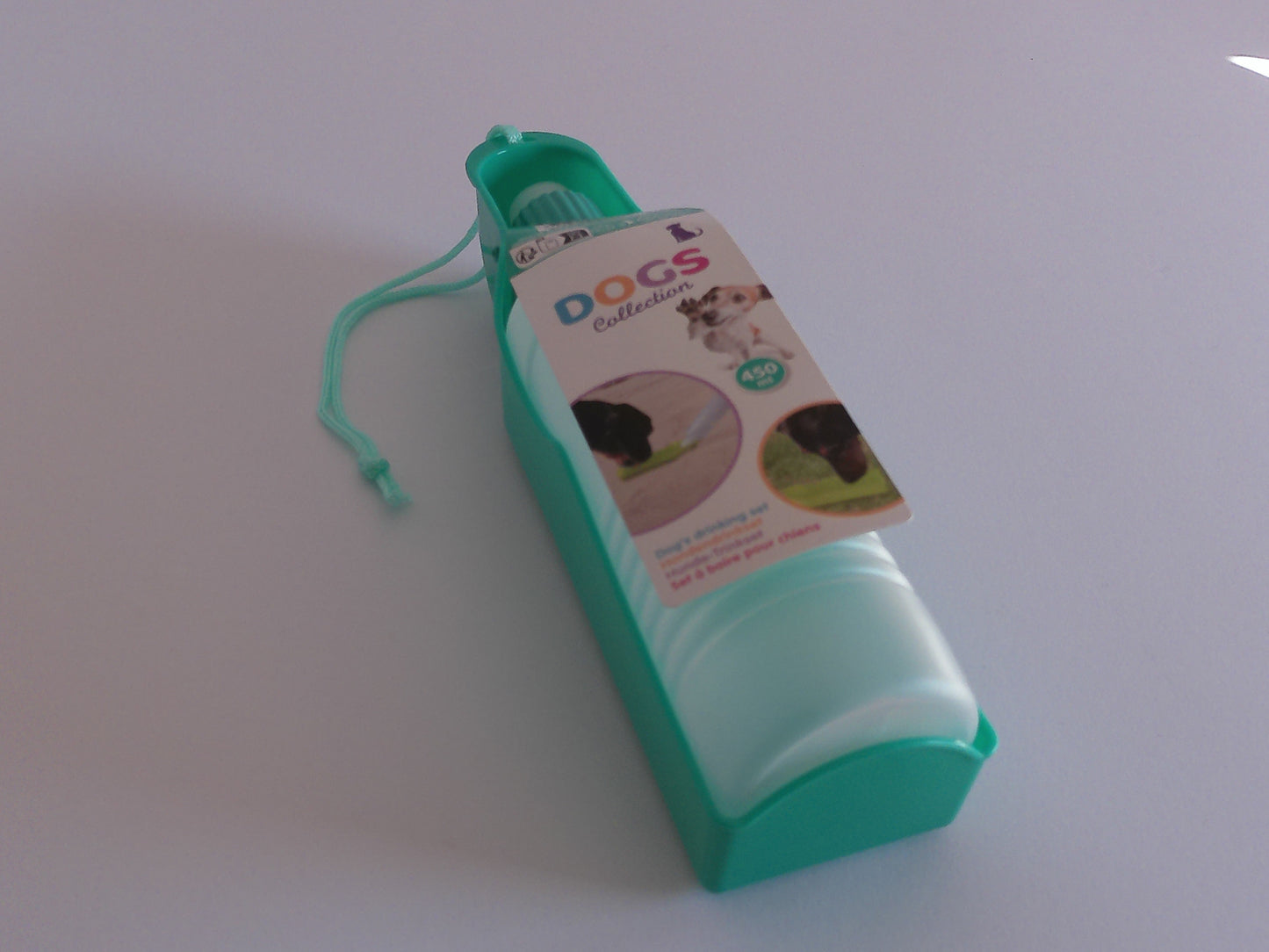 Hundetrinkflasche 450 ml – Praktische Wasserflasche für Hunde, 4 Farben