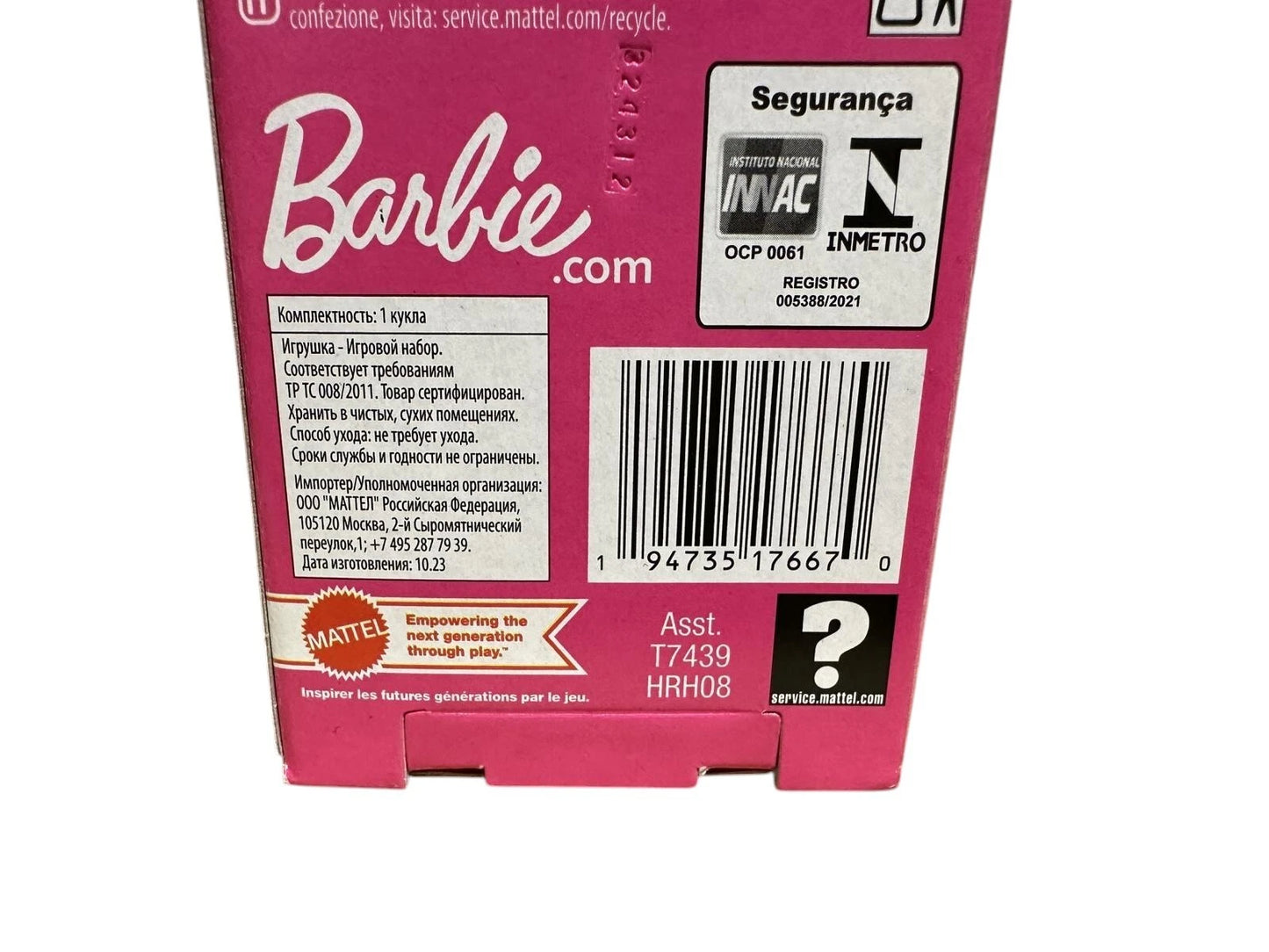 Barbie Mattel Anziehpuppe mit schwarzem Haar und dunkler Hautfarbe, Herkunft-Aussehen Afrika